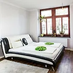 Dd Apartment