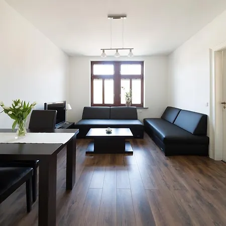 Apartment Dd *